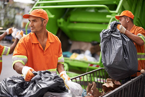 Best Garage Cleanout  in Crystal River, FL